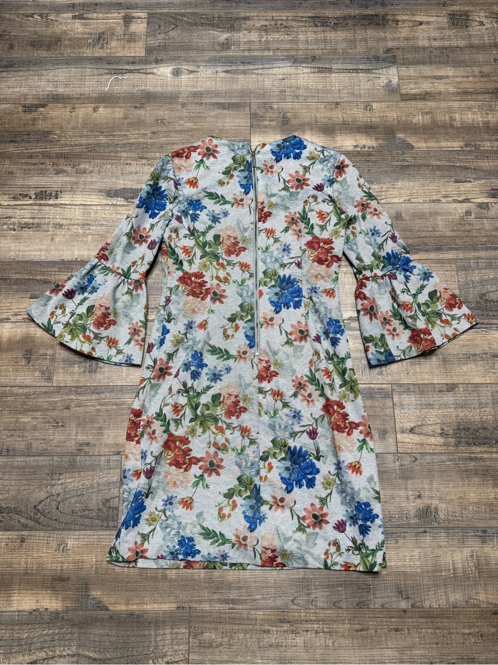 Calvin Klein Floral Bell-Sleeve Dress Midi Crewneck Women's Size 4 - Picture 6 of 10